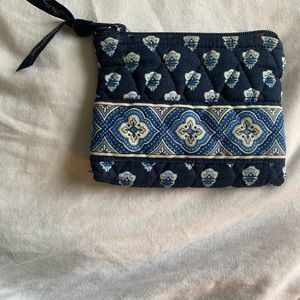 Vera Bradley - navy coin purse